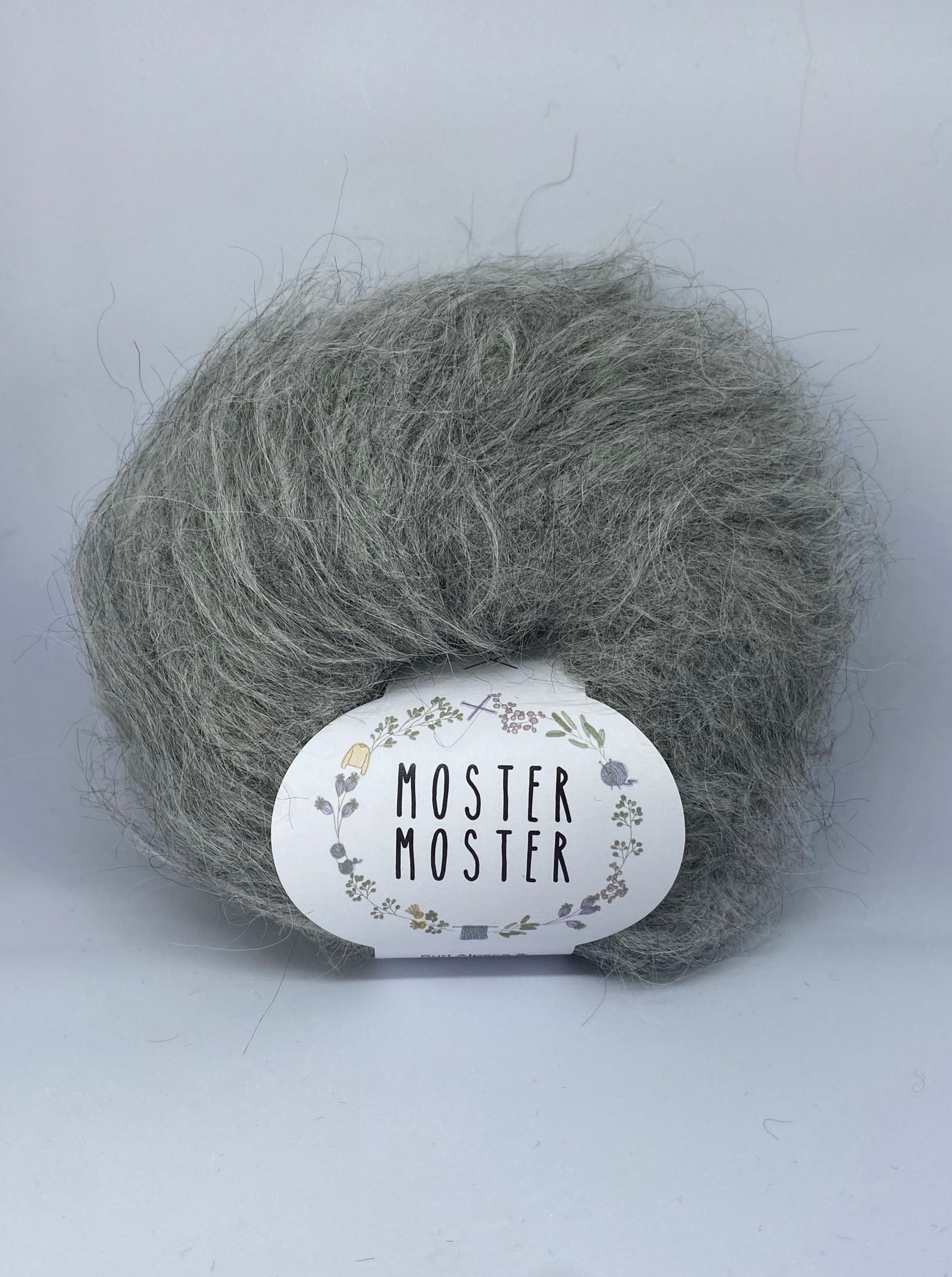 PEARL GREY (SURI ALPACA & MERINO WOOL)